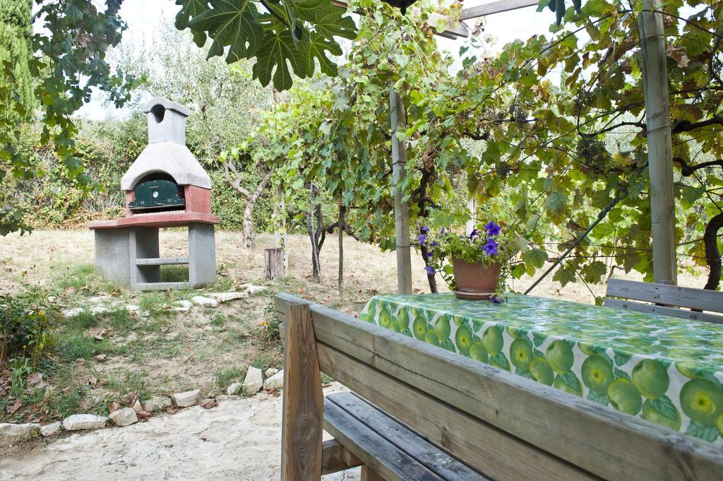 Casa Castellina Pensionat Foligno Værelse billede